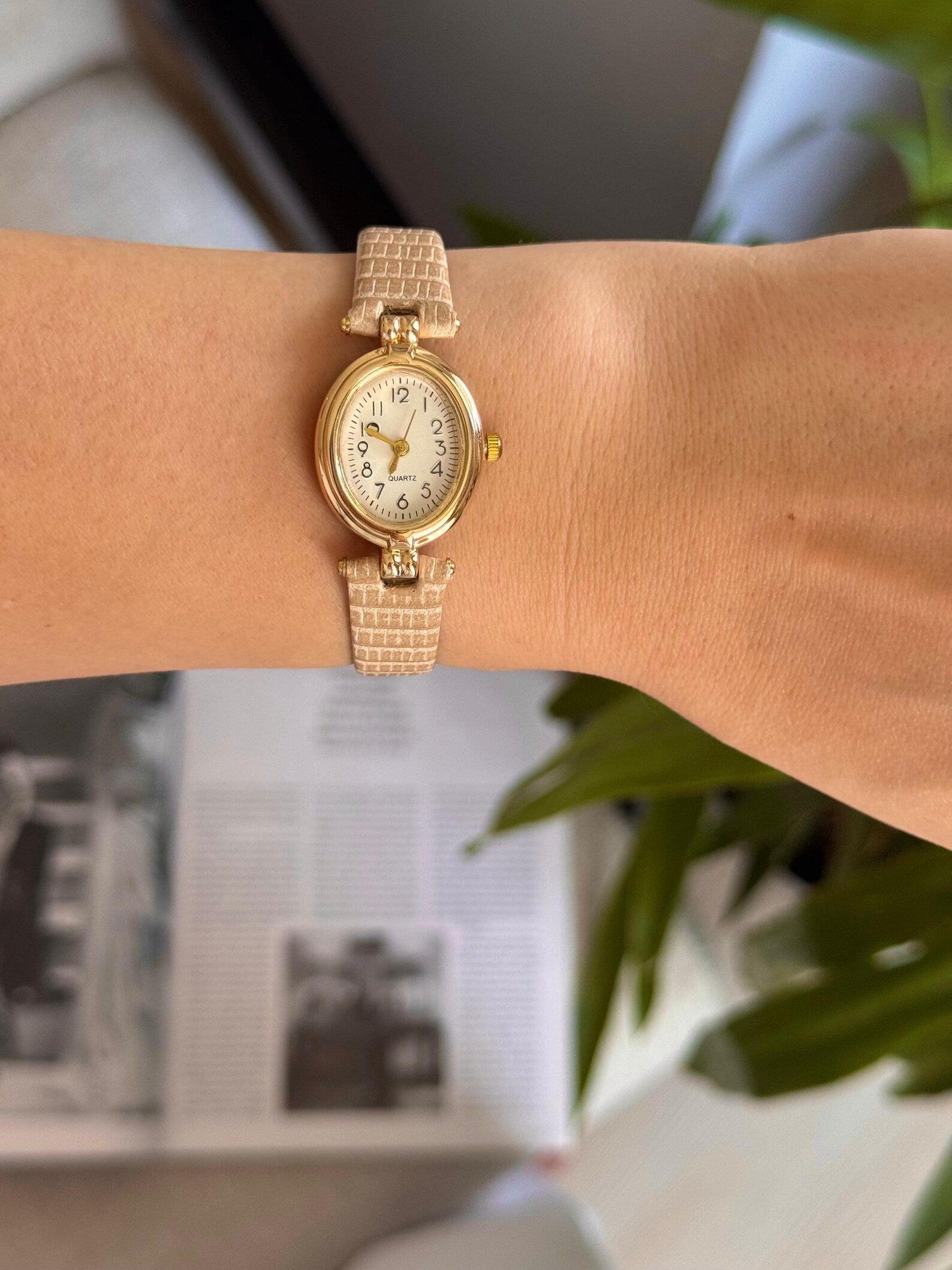 Women’s Gold Watch: Oval Case, Quartz Leather Strap,Gift for her