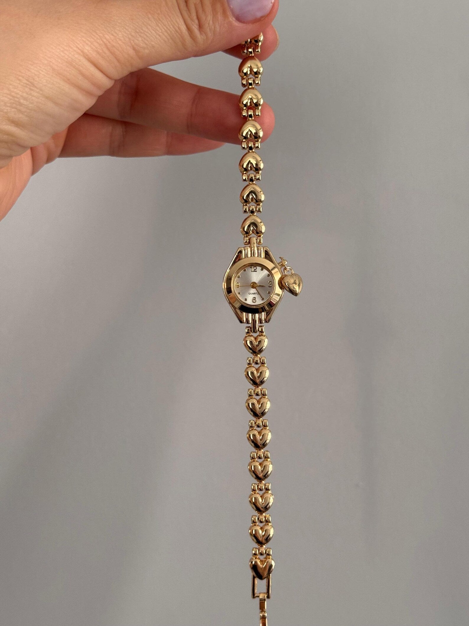 Minimalist Bracelet Watch for Women – Heart Link Gold Silver Watch,