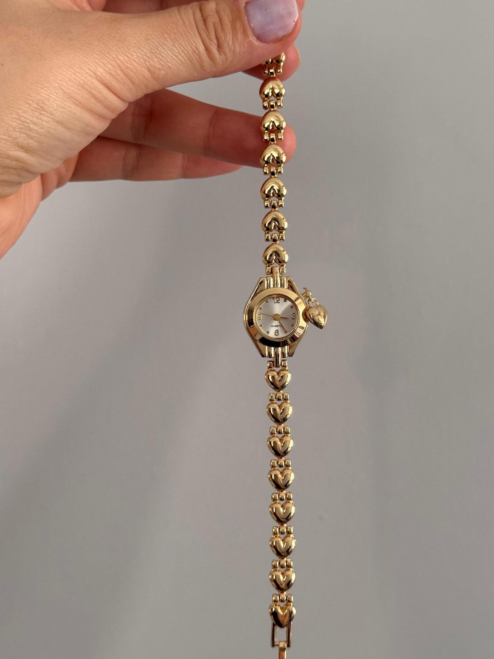Minimalist Bracelet Watch for Women – Heart Link Gold Silver Watch,