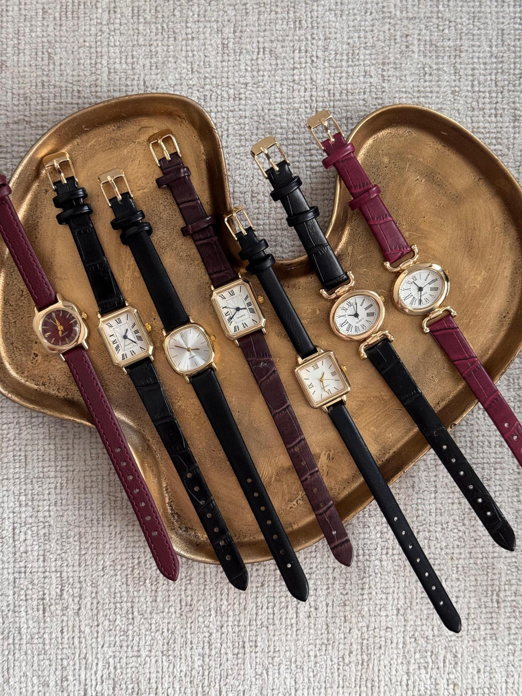 Women’s Watch, Faux Leather Strap, Gold-tone Case, Minimalist Design