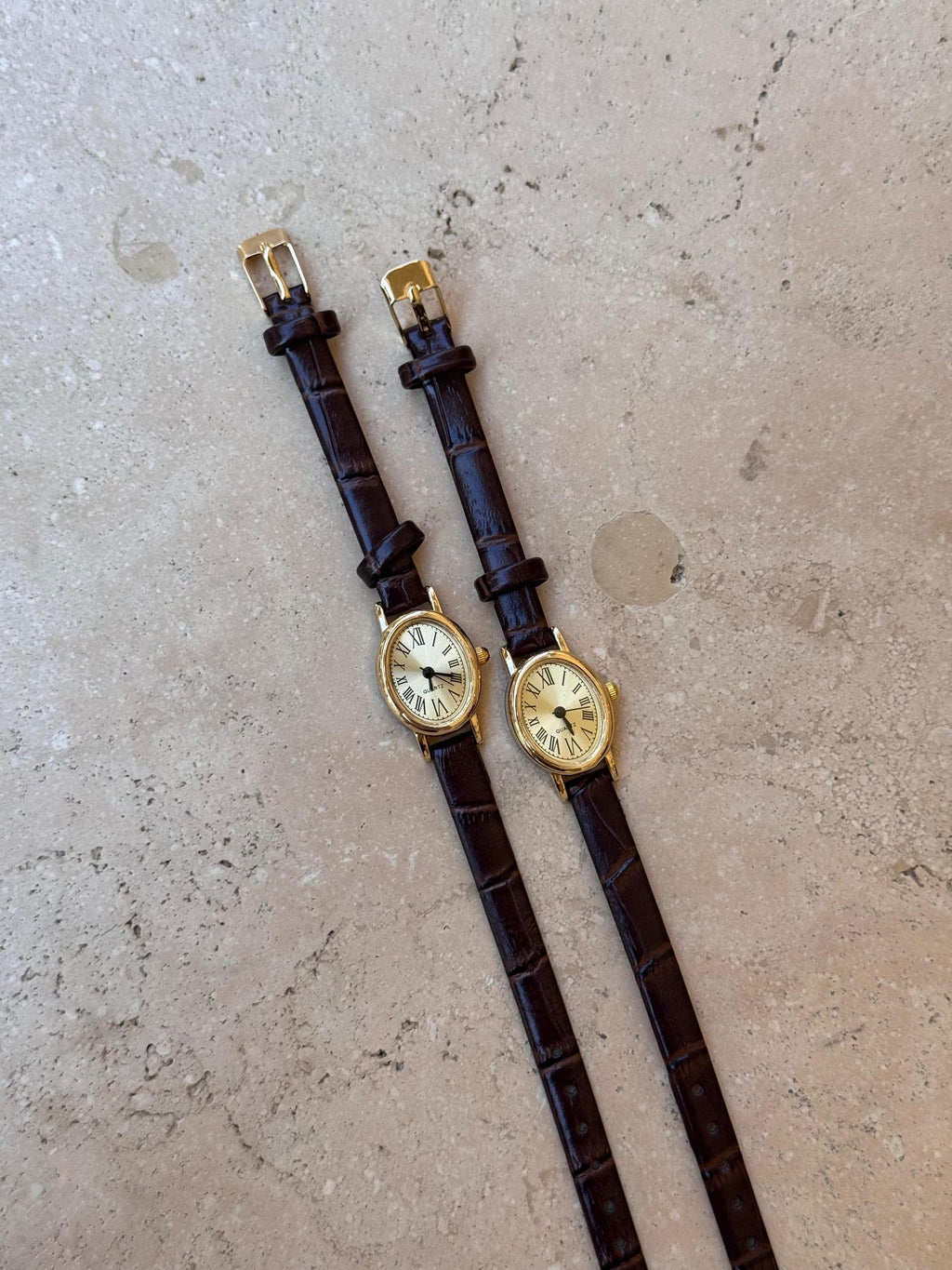 Minimalist Women’s Watch Gold Case, Leather Strap Watch, Gift for Her, Elegant Everyday