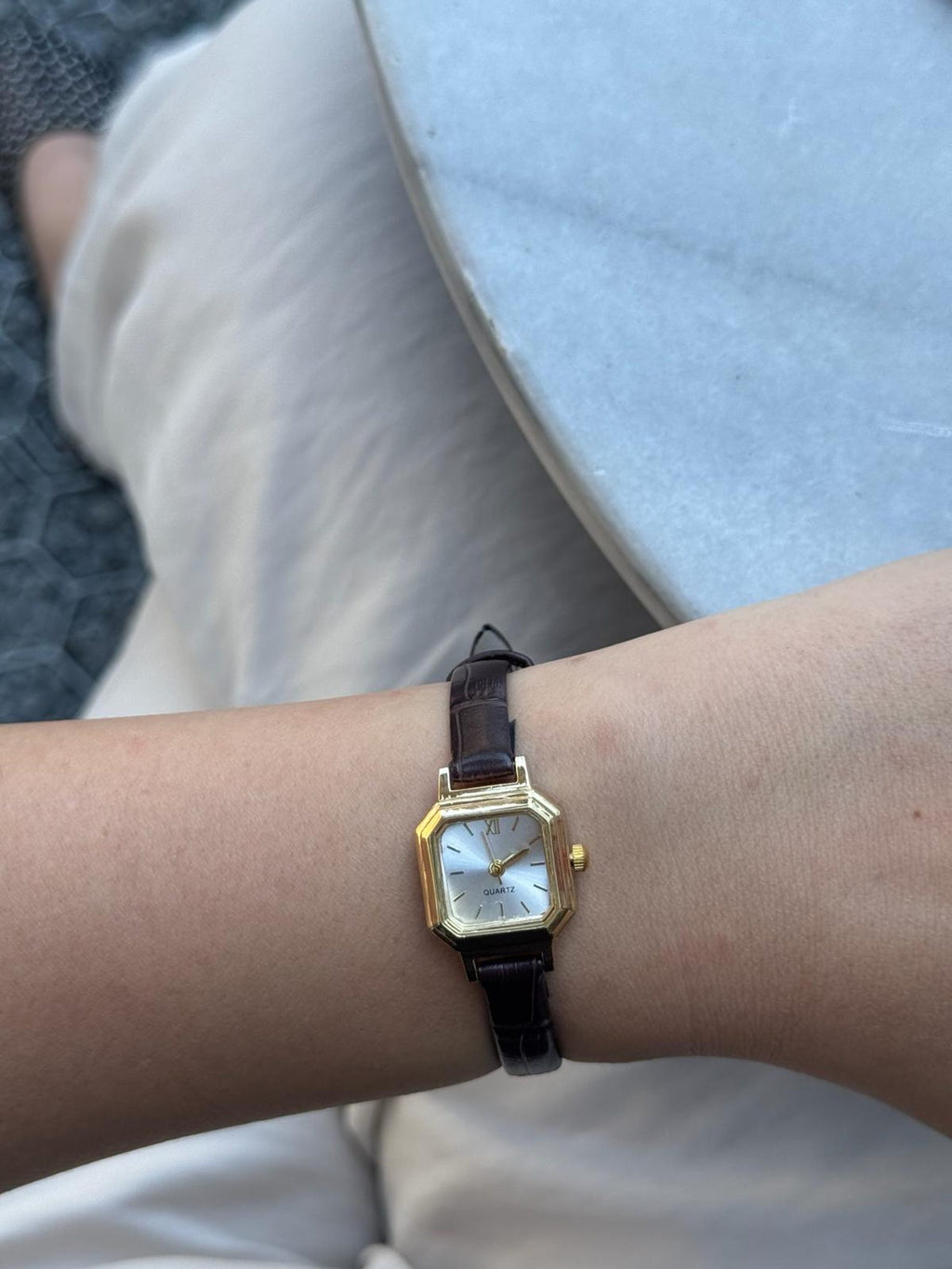 Minimalist Square Case Watch, Leather Strap Watch, Quartz WristWatch, Everyday Elegant